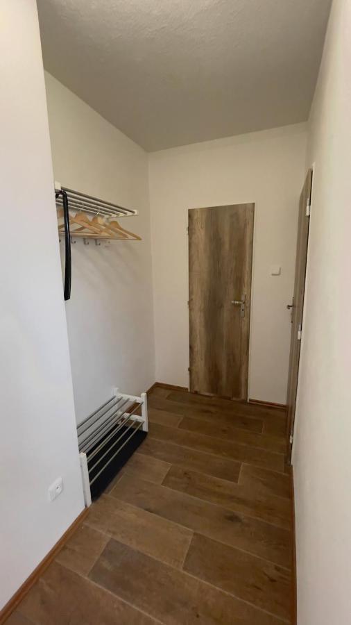 R&J Apartmany 브로우모프 외부 사진