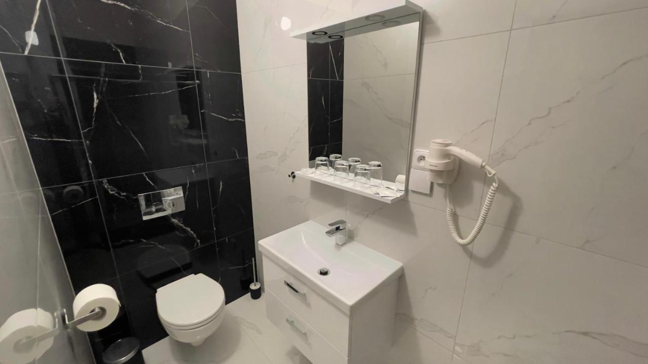 R&J Apartmany 브로우모프 외부 사진
